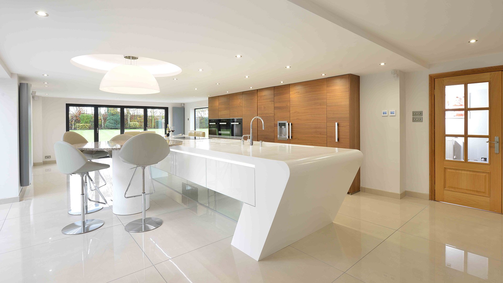 USES OF CORIAN IN THE HOUSE